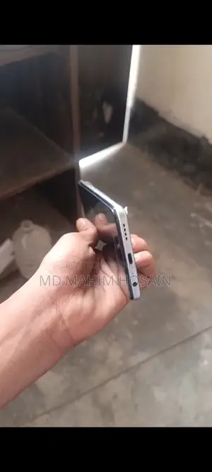 Realme 8 . (Used)