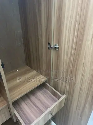 Almirah For Sell