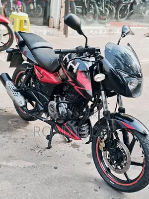 Bajaj Pulsar 150 . 2019