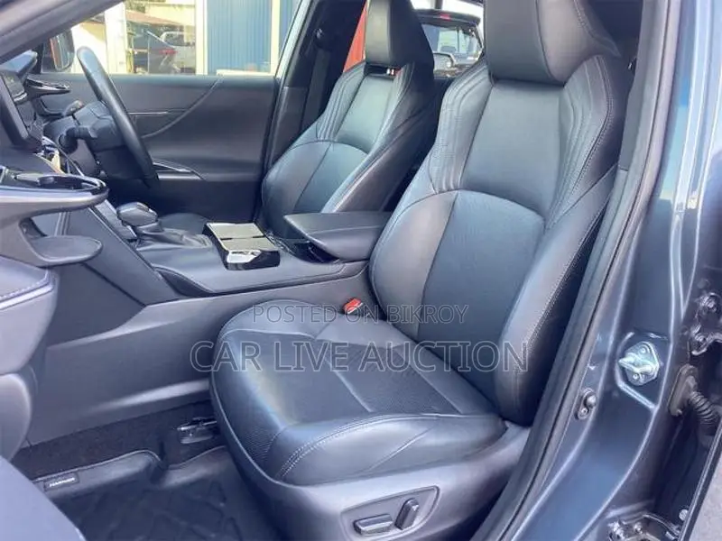 Toyota Harrier Hybrid GR 2022