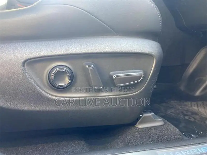 Toyota Harrier Hybrid GR 2022