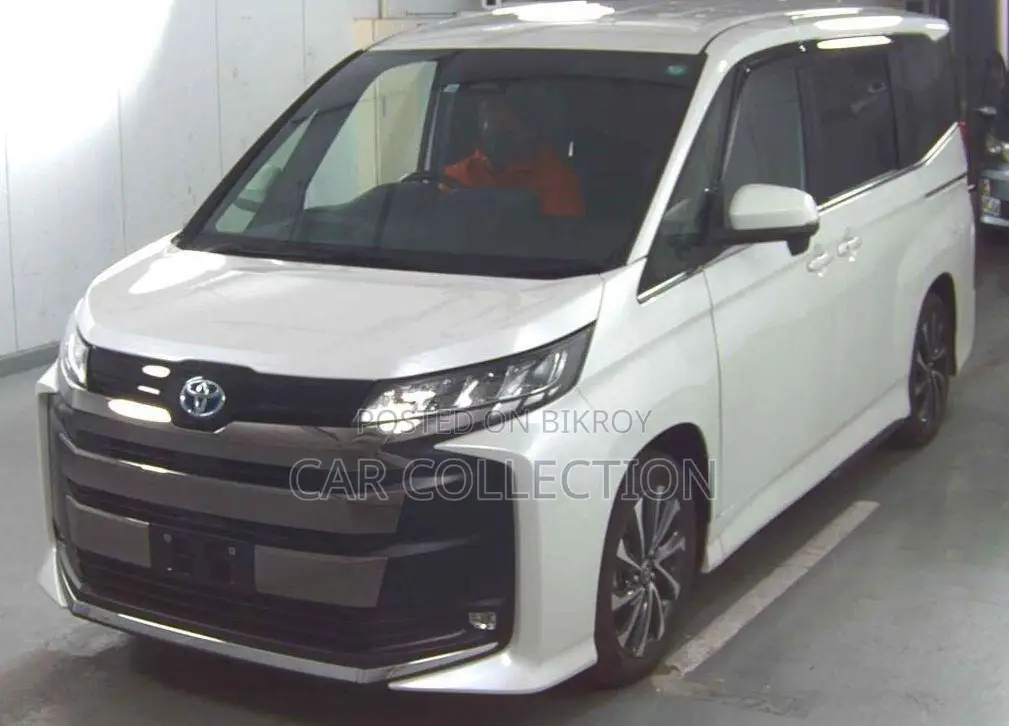 Toyota Noah S-Z 2022