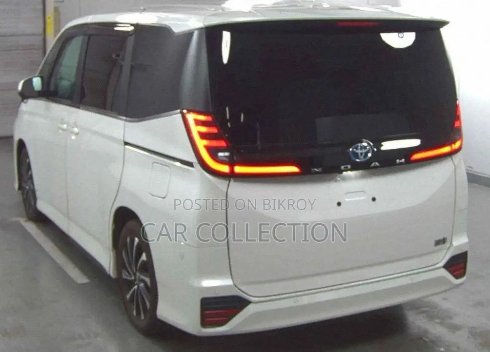 Toyota Noah S-Z 2022