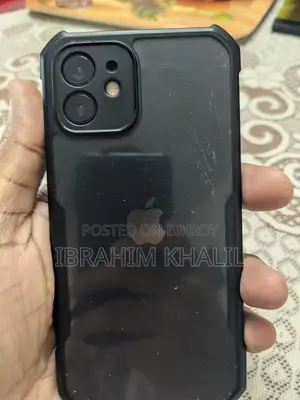 Apple iPhone 12 (Used)