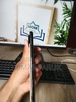 Google Pixel 6 . (Used)