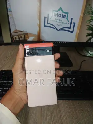Google Pixel 6 . (Used)