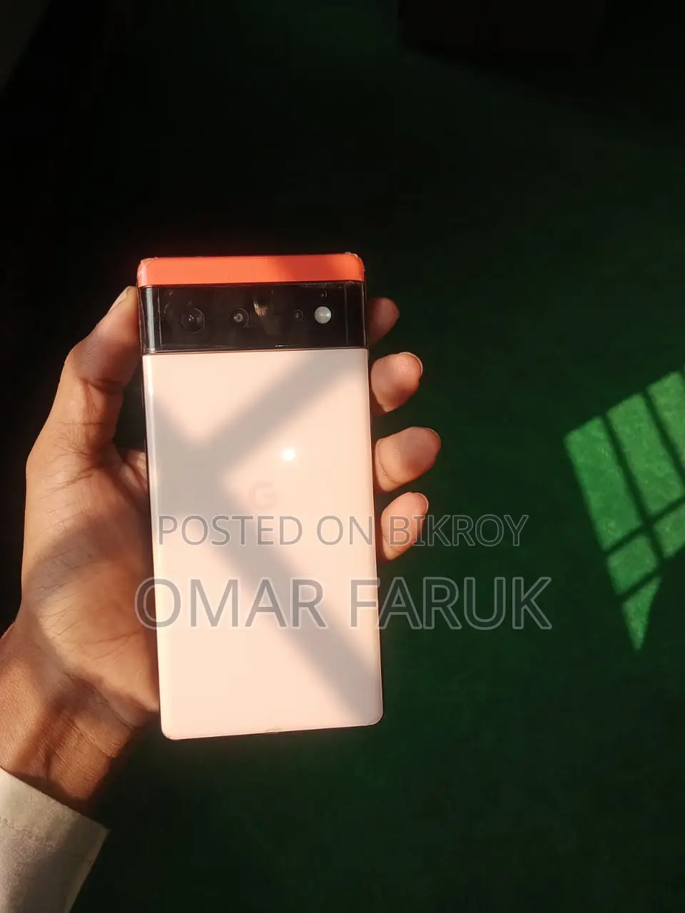 Google Pixel 6 . (Used)