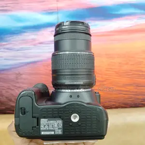 Nikon D3300 & 18-55mm lens
