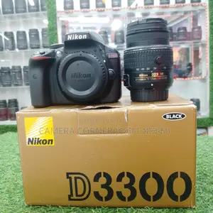 Nikon D3300 & 18-55mm lens