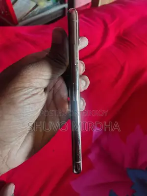 Apple iPhone XS (Used)