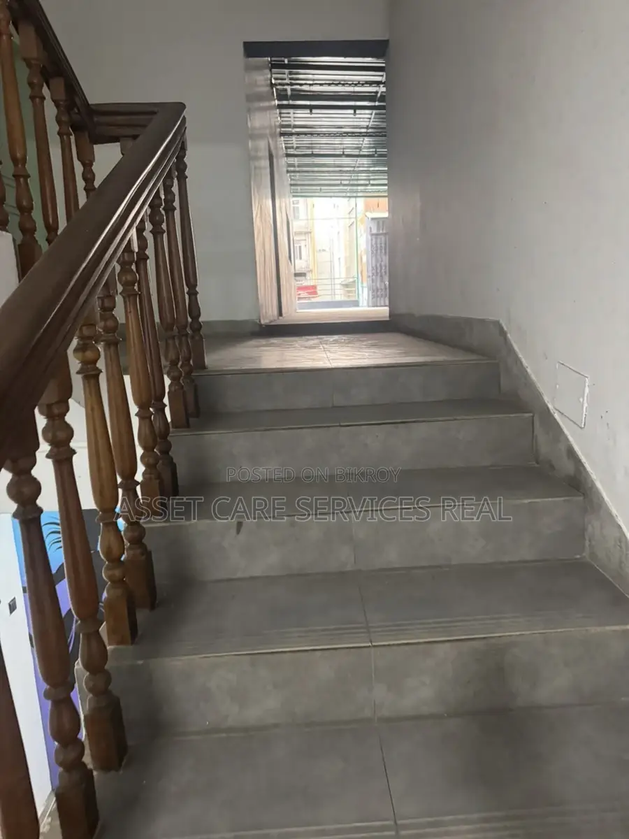 Commercial Fully Furnished Restaurant Rent Gulshan Avenue