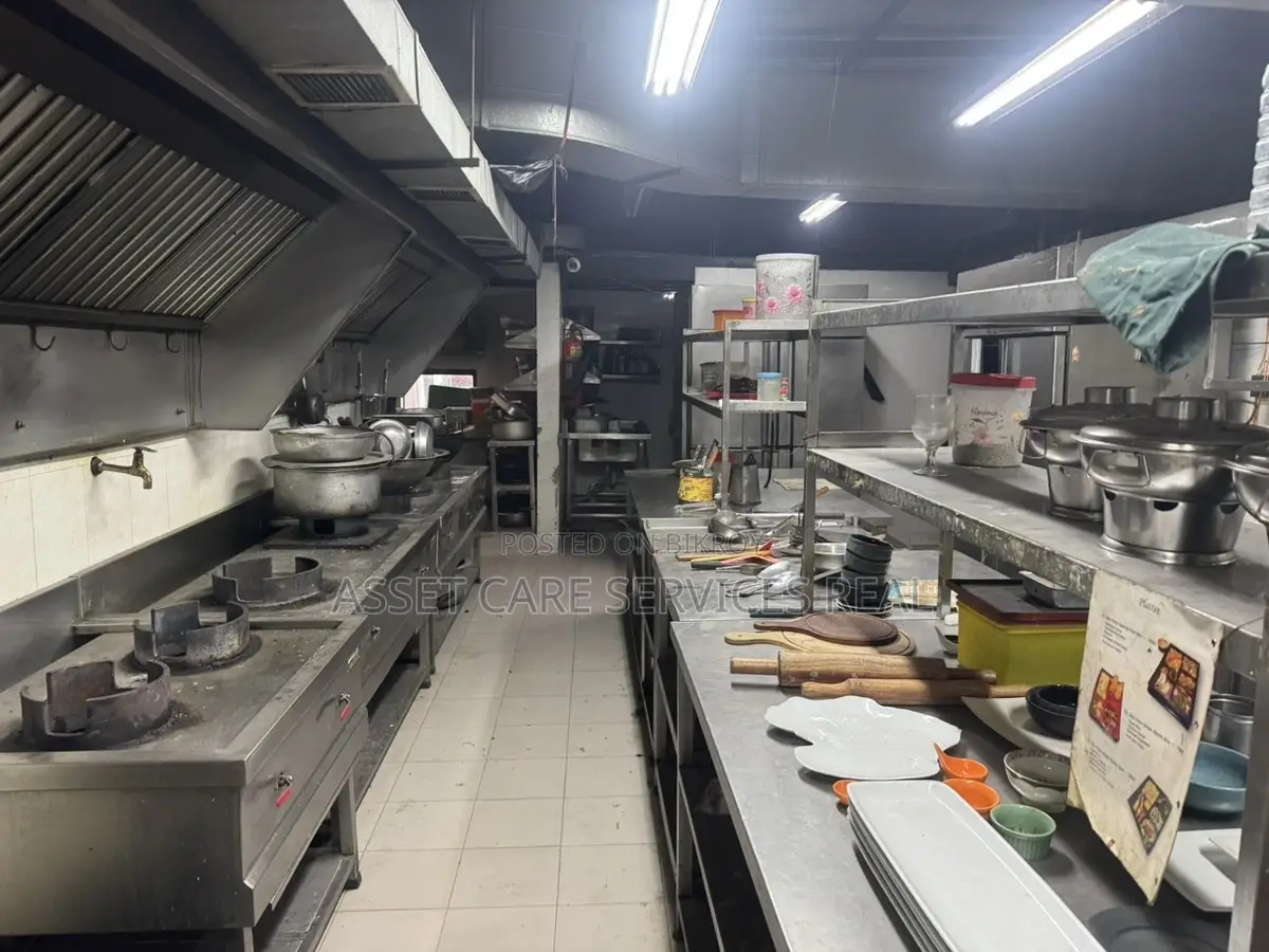 Commercial Fully Furnished Restaurant Rent Gulshan Avenue