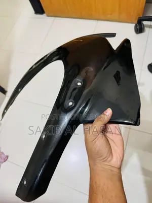 Yamaha R15 ট্যাঙ্ক