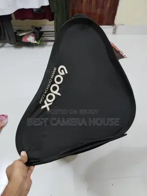 Godox 60x60cm softbox only (no mount or stand)