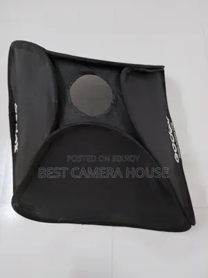 Godox 60x60cm softbox only (no mount or stand)