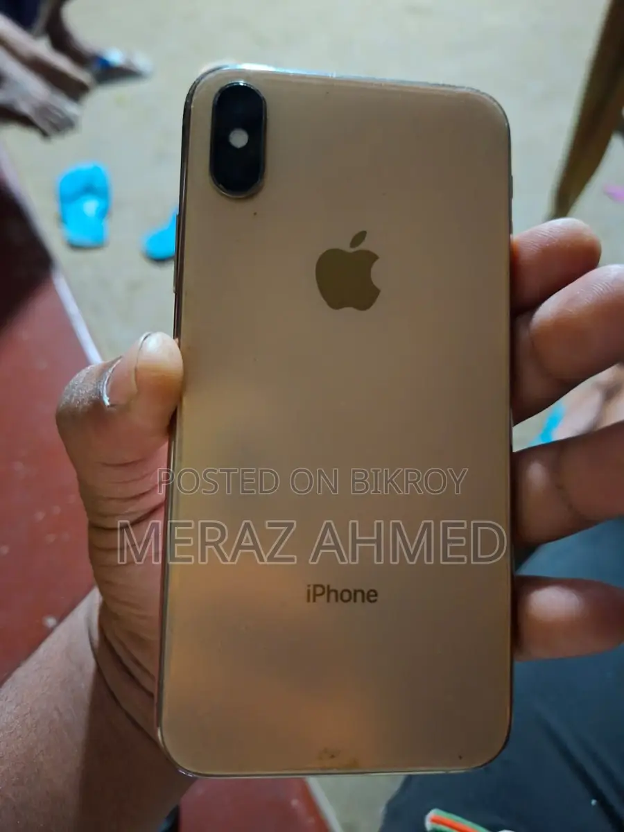 Apple iPhone XS (Used)
