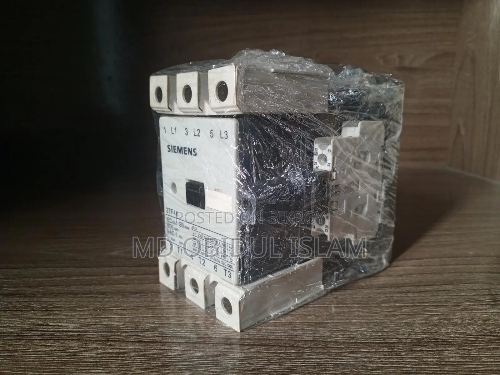 Two magnetic contactors for sale.