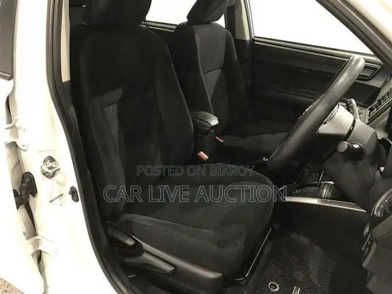 Toyota Fielder Non Hybrid EX pack 2021