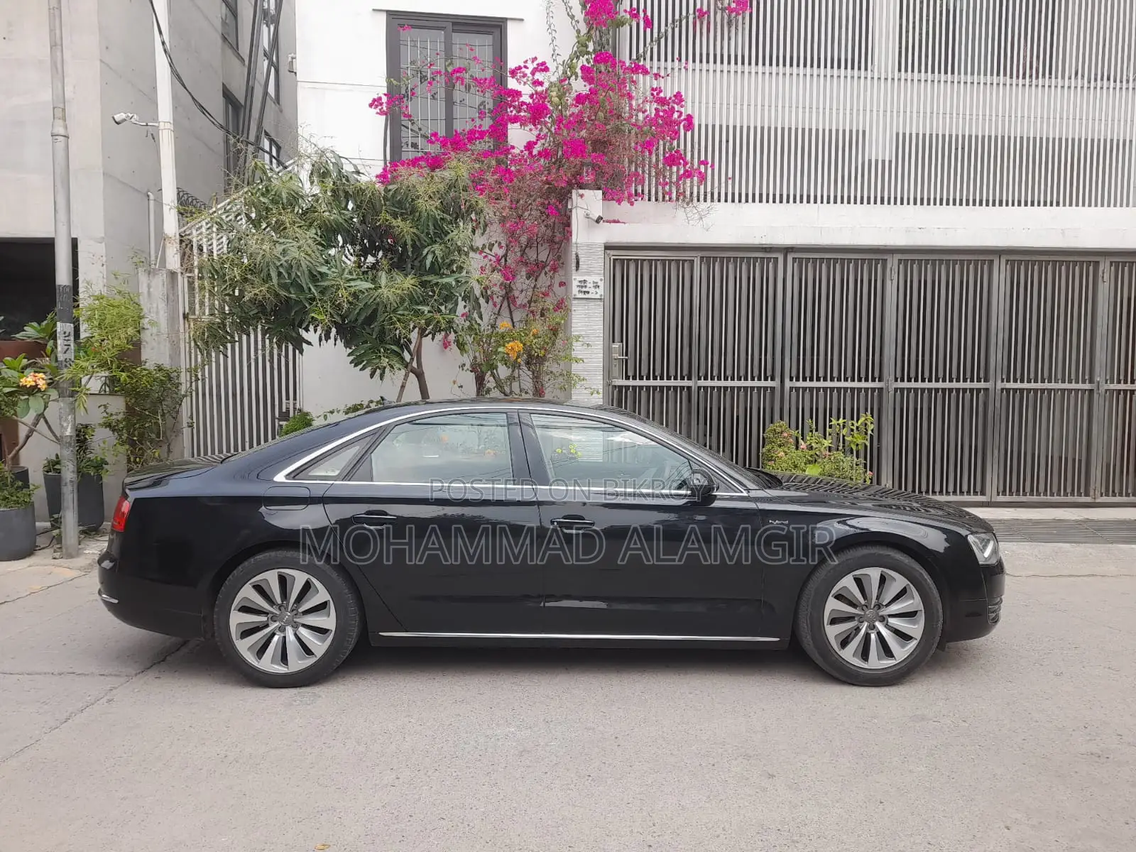 Audi A8 L 2013
