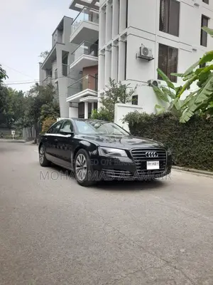 Audi A8 L 2013