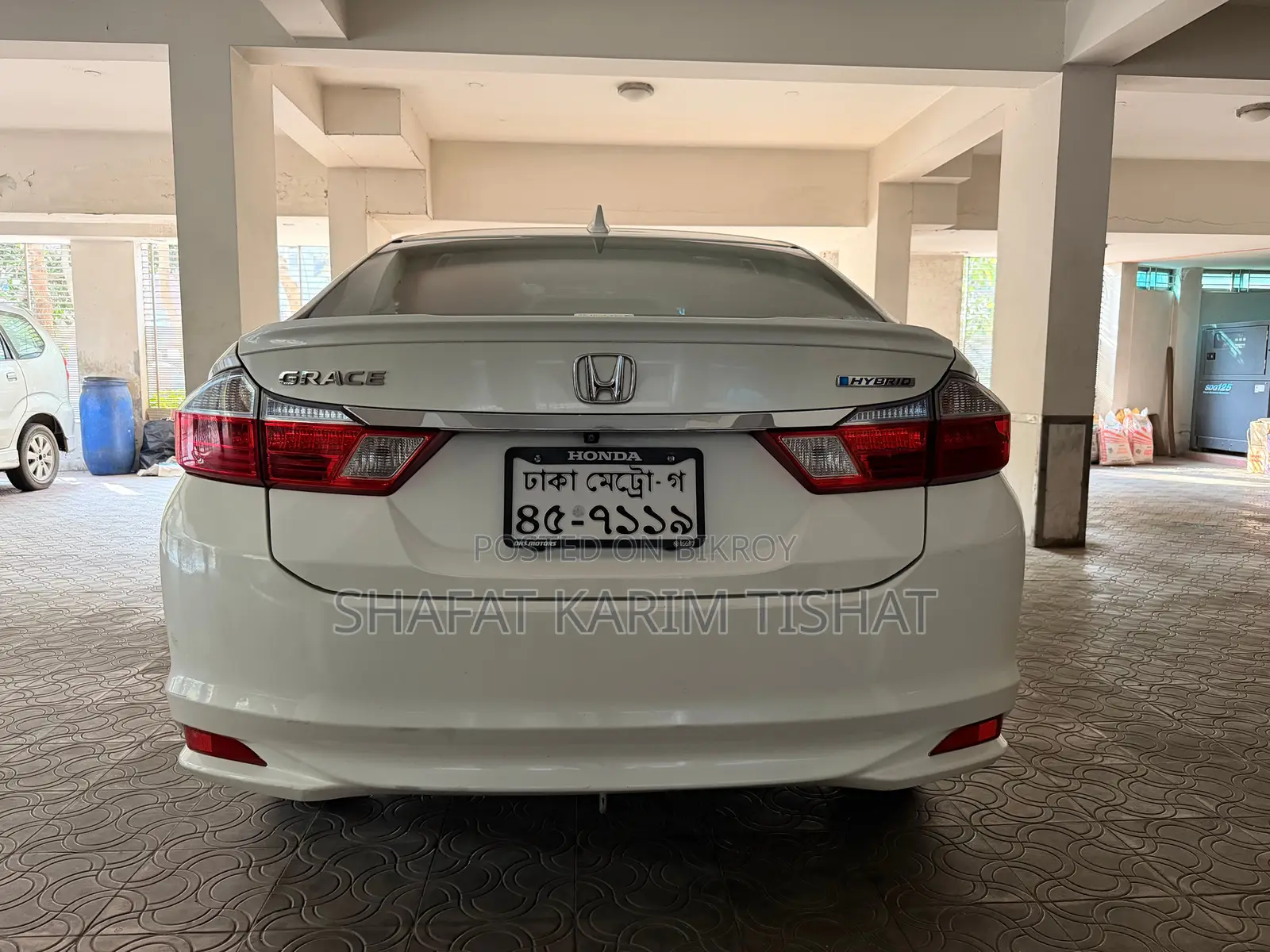 Honda Grace LX 2016