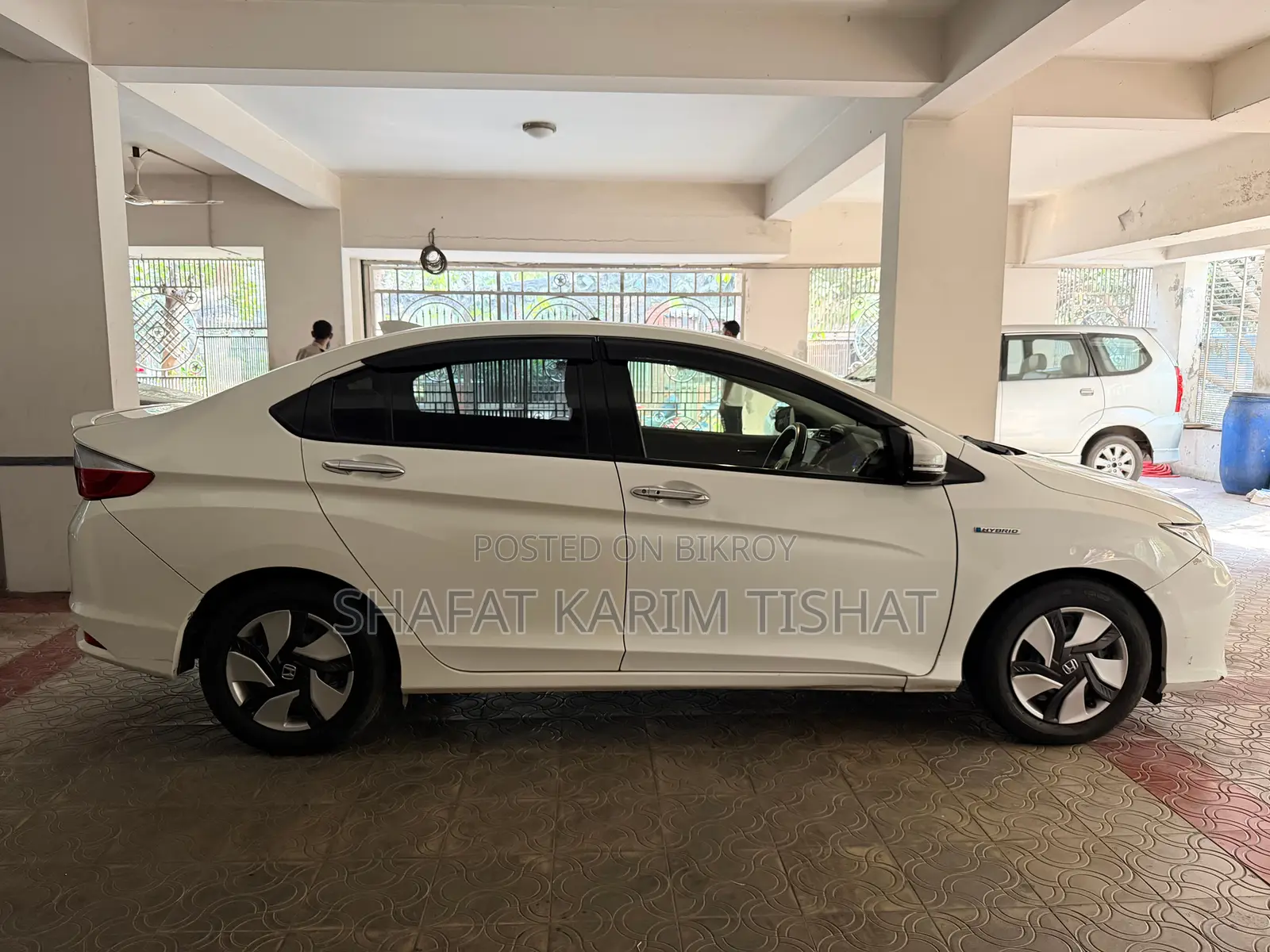 Honda Grace LX 2016