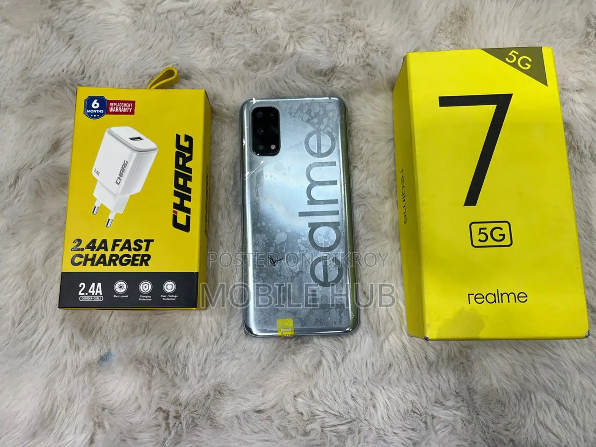 Realme 7 8/256 (Used)