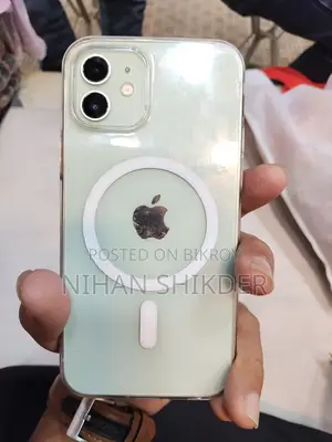 Apple iPhone 12 (Used)