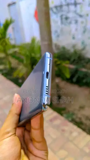 Samsung Galaxy S20 Plus (Used)