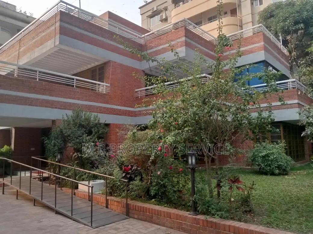 North Gulshan Fully Exclusive House Rent