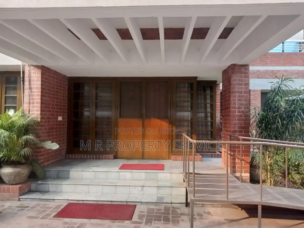North Gulshan Fully Exclusive House Rent