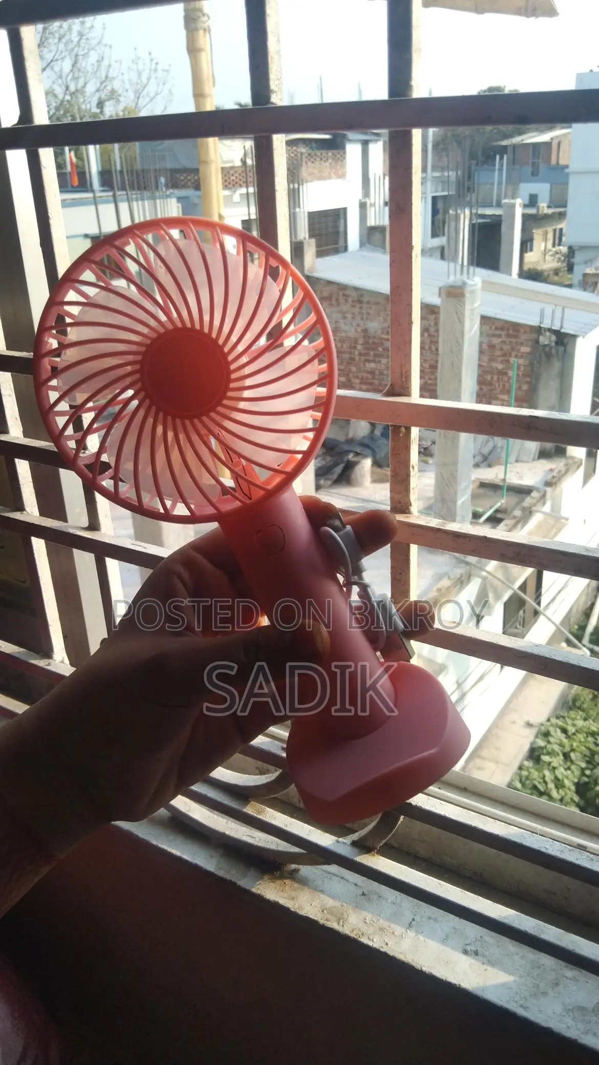 Rechargeable Mini Fan