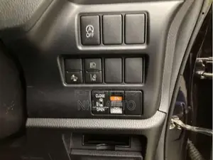 Toyota Noah Non Hybrid 2021