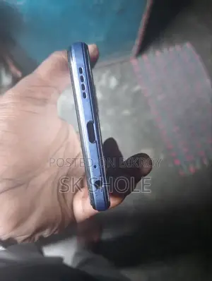 Vivo Y21 in perfect condition (Used)