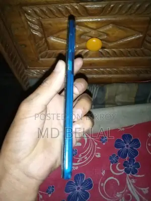 Samsung Galaxy A50 4+128 (Used)