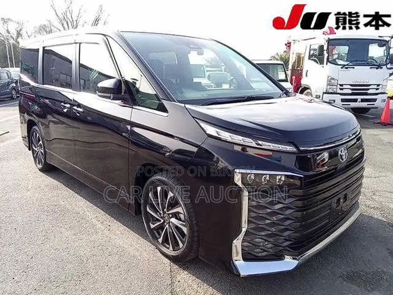 Toyota Voxy HYBRID SZ 2022