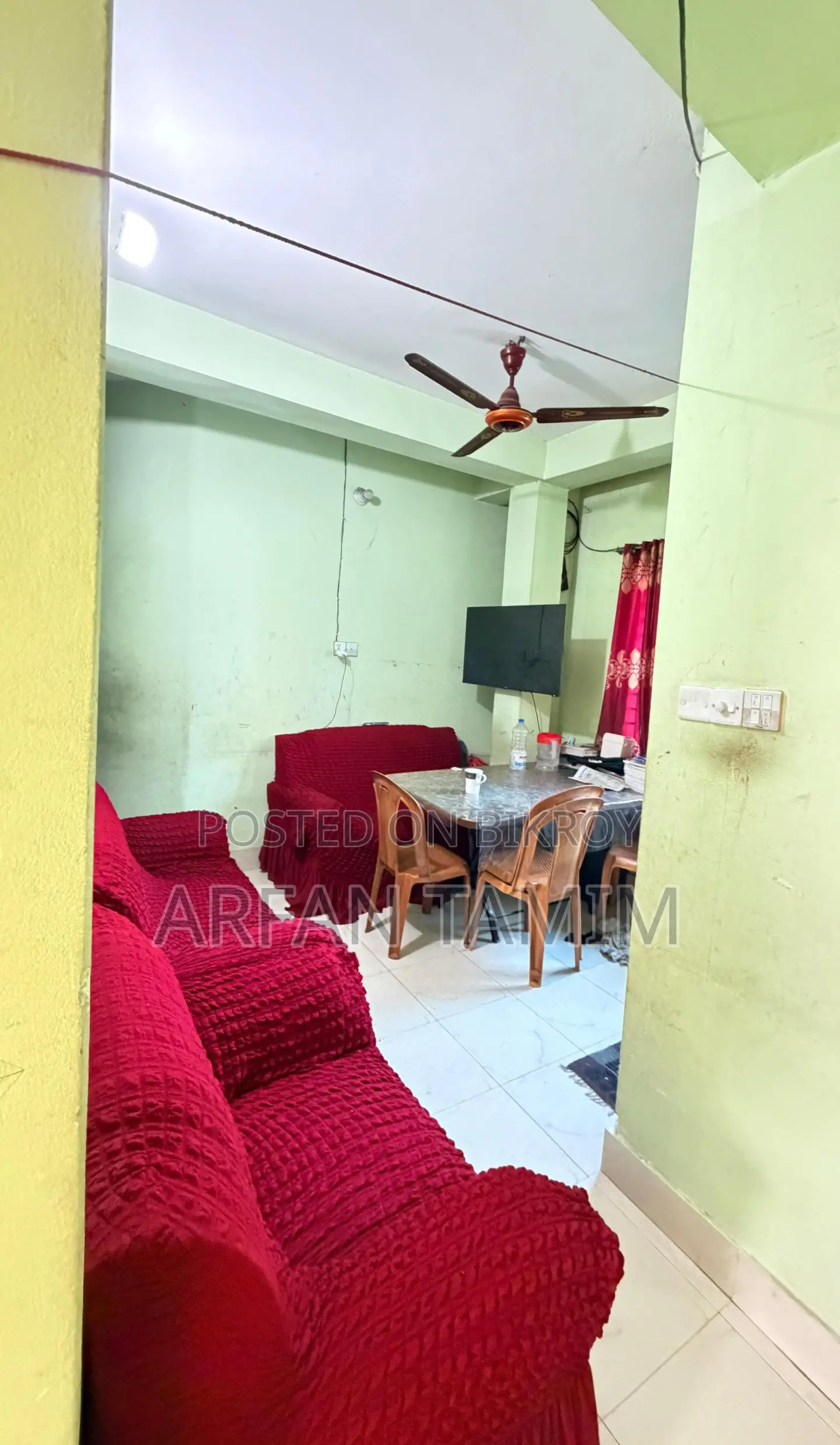 Flat for sale in the heart of the city with gas connection!!