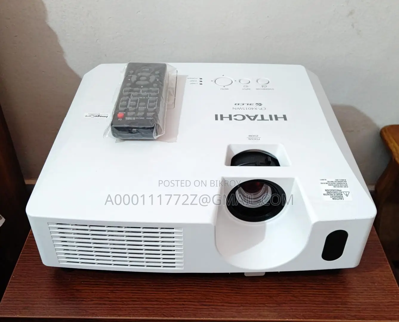 HITACHI CP-X4015WN BRAND NEW 4000 ANSI LUMENS MULTIMEDIA PROJECTOR
