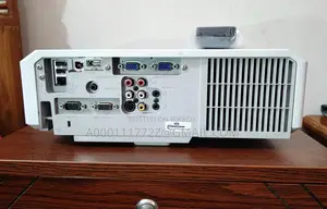 HITACHI CP-X4015WN BRAND NEW 4000 ANSI LUMENS MULTIMEDIA PROJECTOR