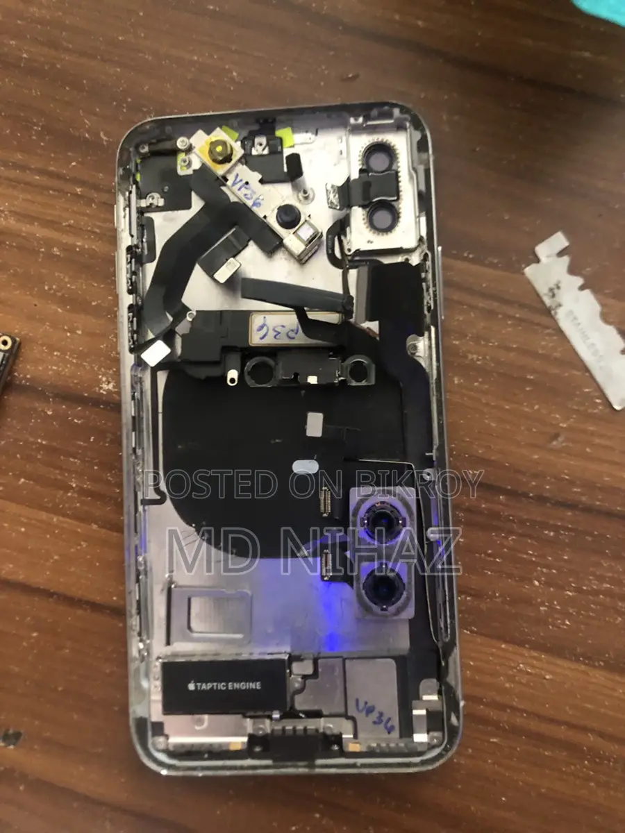 Apple iPhone X (Used)