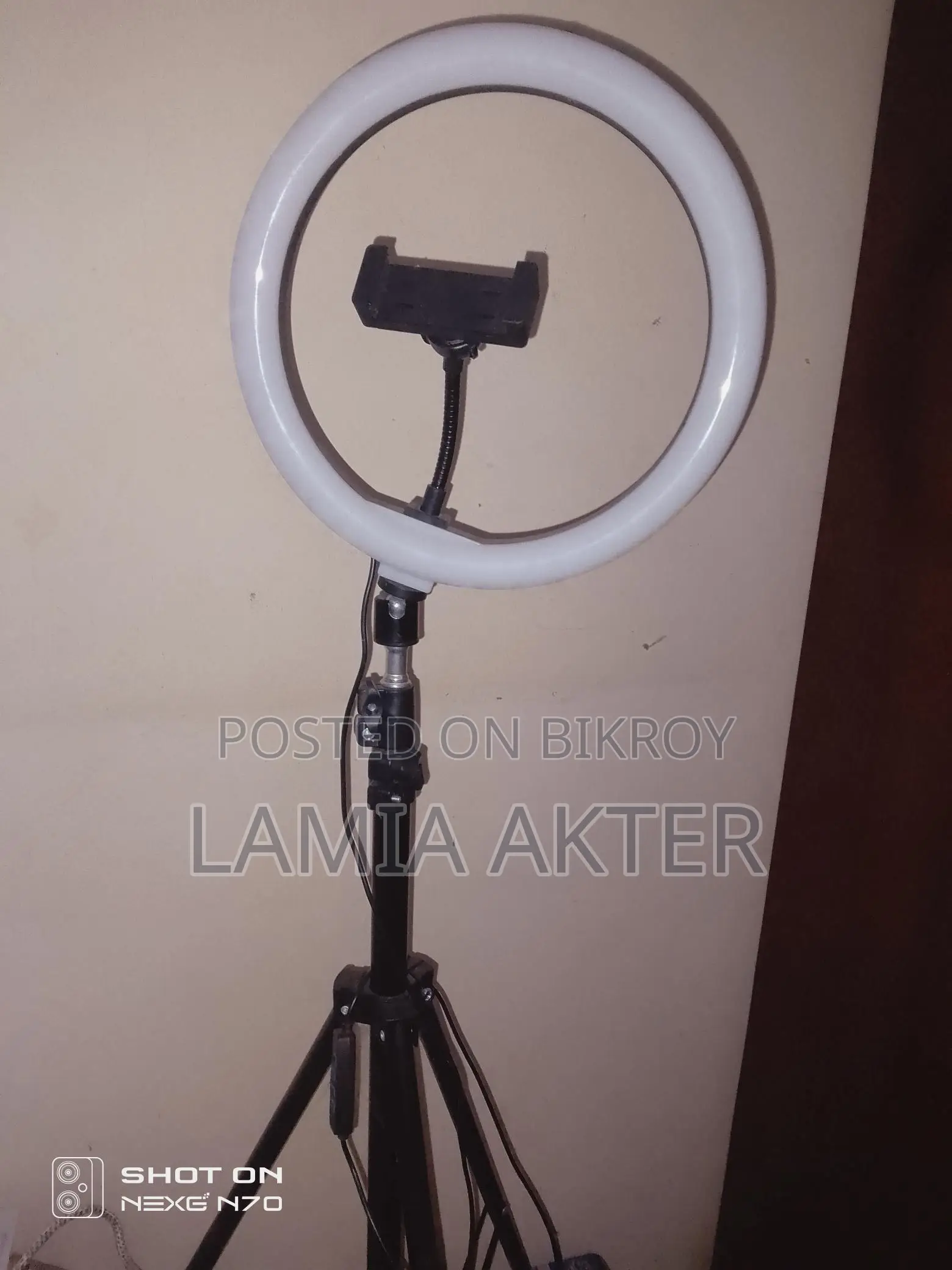 Video Stand + Ring Light