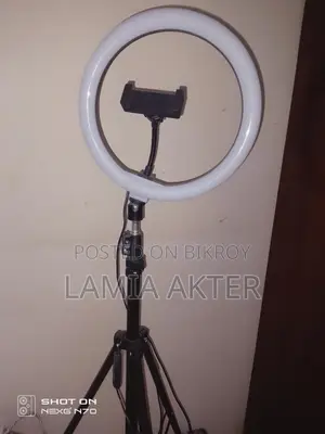 Video Stand + Ring Light