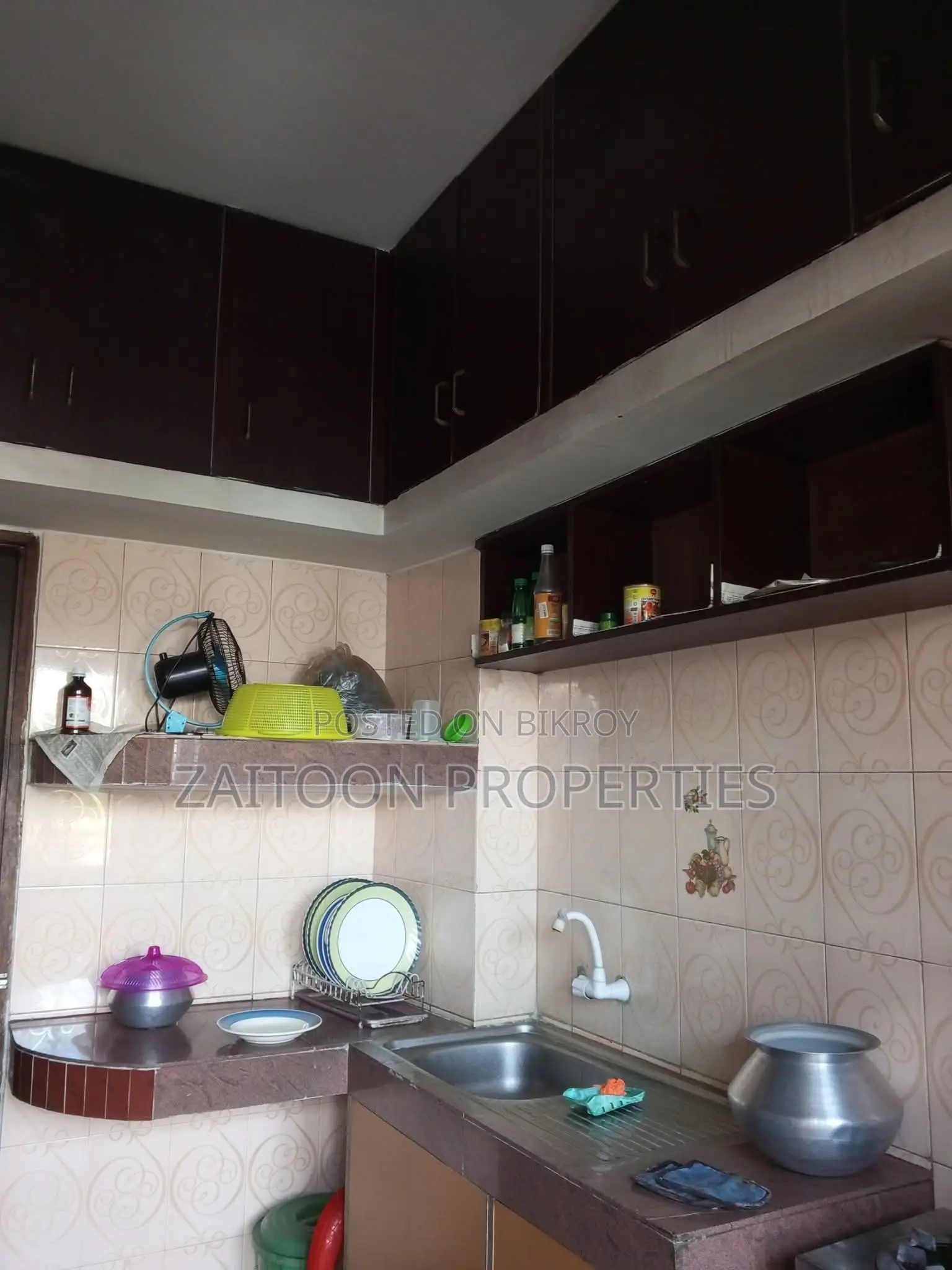 Attractive Corner Flat with 4 Balconies for Sale