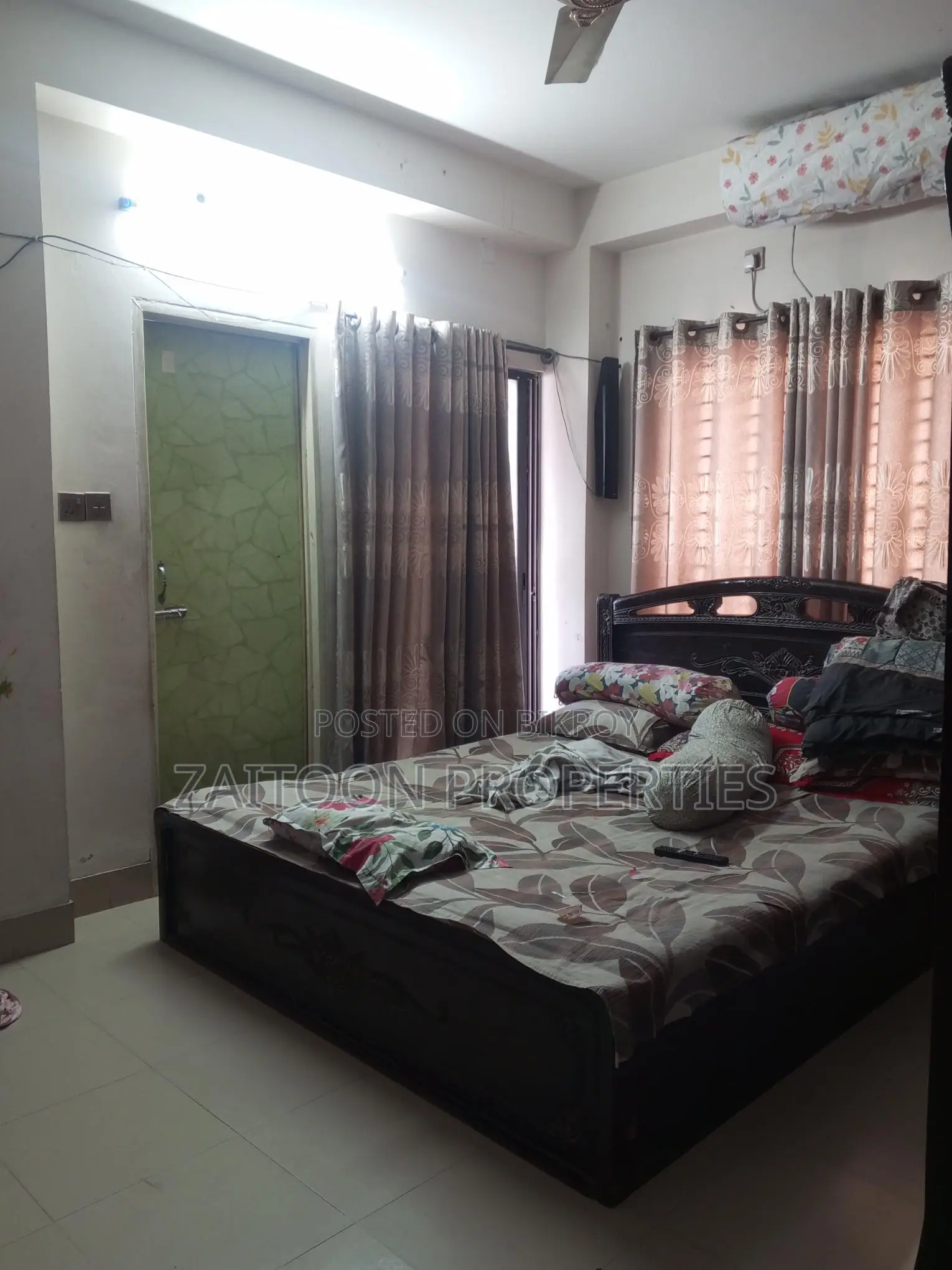 Attractive Corner Flat with 4 Balconies for Sale