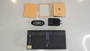 Motorola Razr 50 Ultra 12/256 (Brand New)