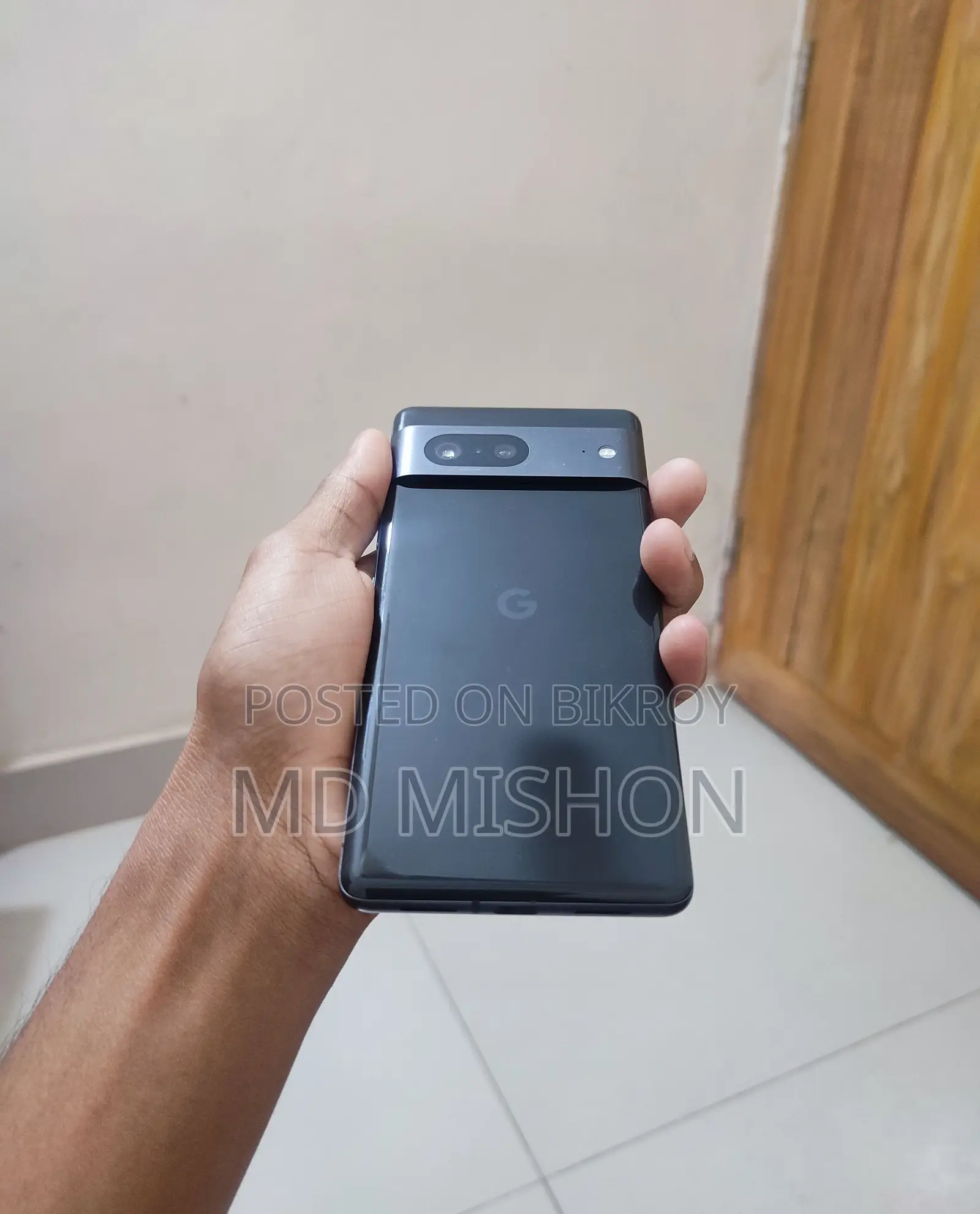 Google Pixel 7 . (Used)
