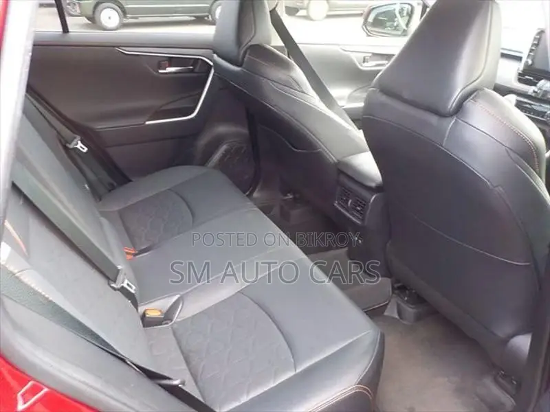 Toyota RAV4 Non Hybrid Adventure 2021
