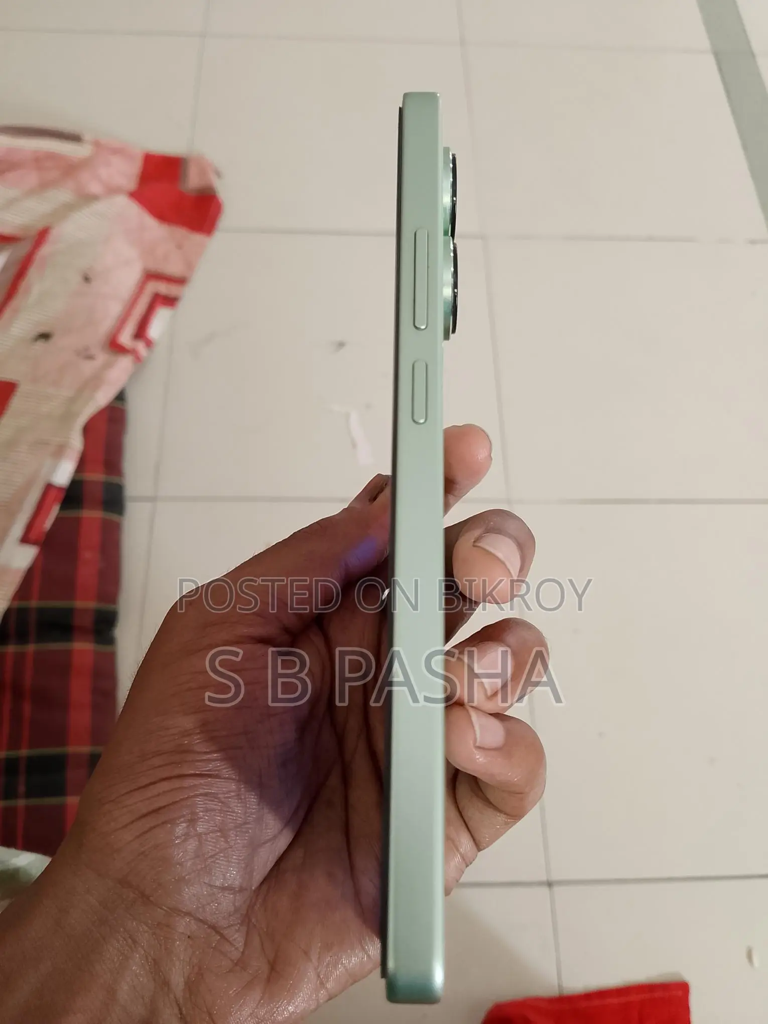 Xiaomi Redmi Note 13 . (Used)