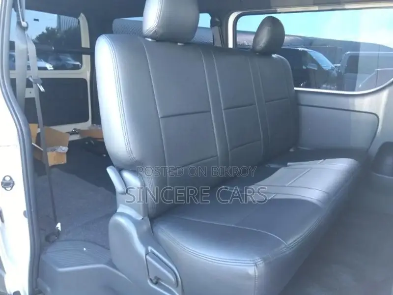 Toyota Hiace SUPER GL POWER DOOR 2020