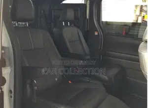 Toyota Noah SZ 2023